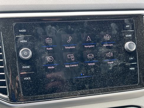 Used 2022 Volkswagen Atlas SE w/ Panoramic Sunroof Package FWD image 23