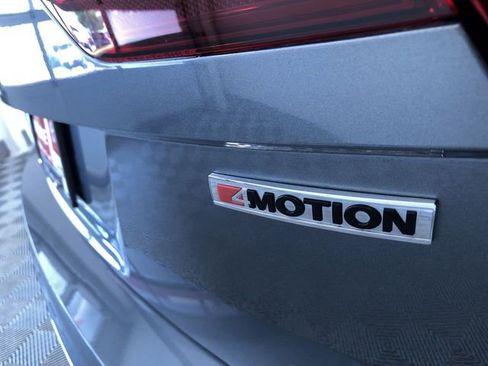 Used 2019 Volkswagen Tiguan S AWD/4WD image 16