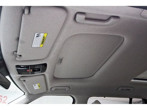 Used 2025 Hyundai Santa Fe Limited FWD image 31
