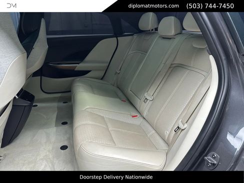 Used 2022 Lucid Air Grand Touring image 22