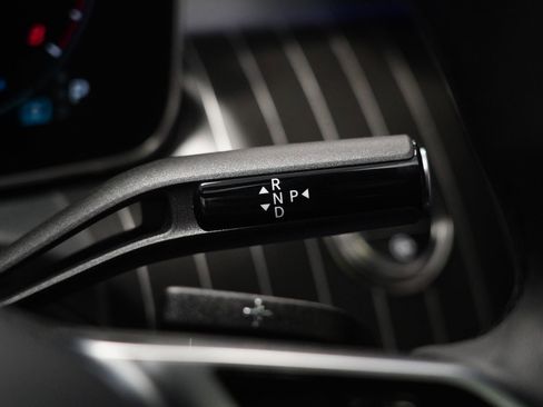 New 2026 Mercedes-Benz C 300 4MATIC Sedan image 23