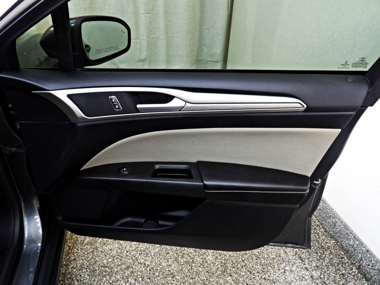 Used 2020 Ford Fusion S FWD image 11