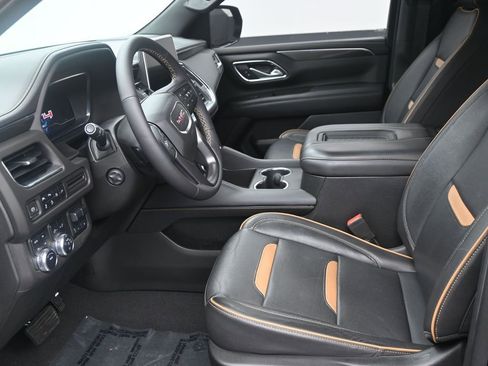 Used 2022 GMC Yukon AT4 w/ Max Trailering Package image 12