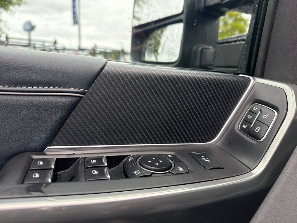 Used 2023 Ford F450 Limited w/ FX4 Off-Road Package AWD/4WD image 18