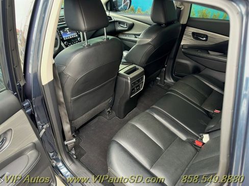Used 2018 Nissan Murano Platinum w/ Cargo Package image 6