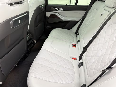 New 2026 BMW X5 xDrive40i AWD/4WD image 14