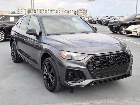 Certified 2025 Audi SQ5 Premium Plus image 8