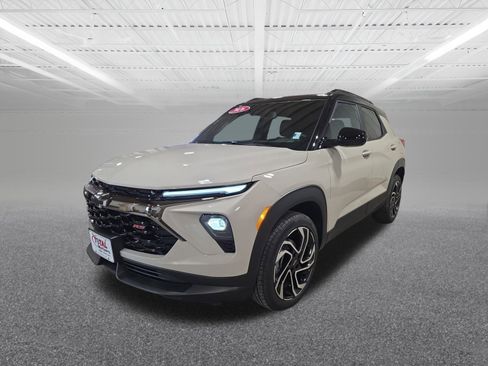 New 2026 Chevrolet TrailBlazer RS w/ Convenience Package image 2