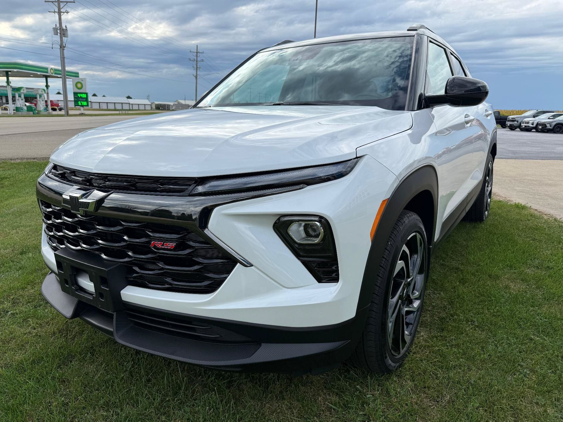 Certified 2024 Chevrolet TrailBlazer RS w/ Convenience Package AWD/4WD image 3
