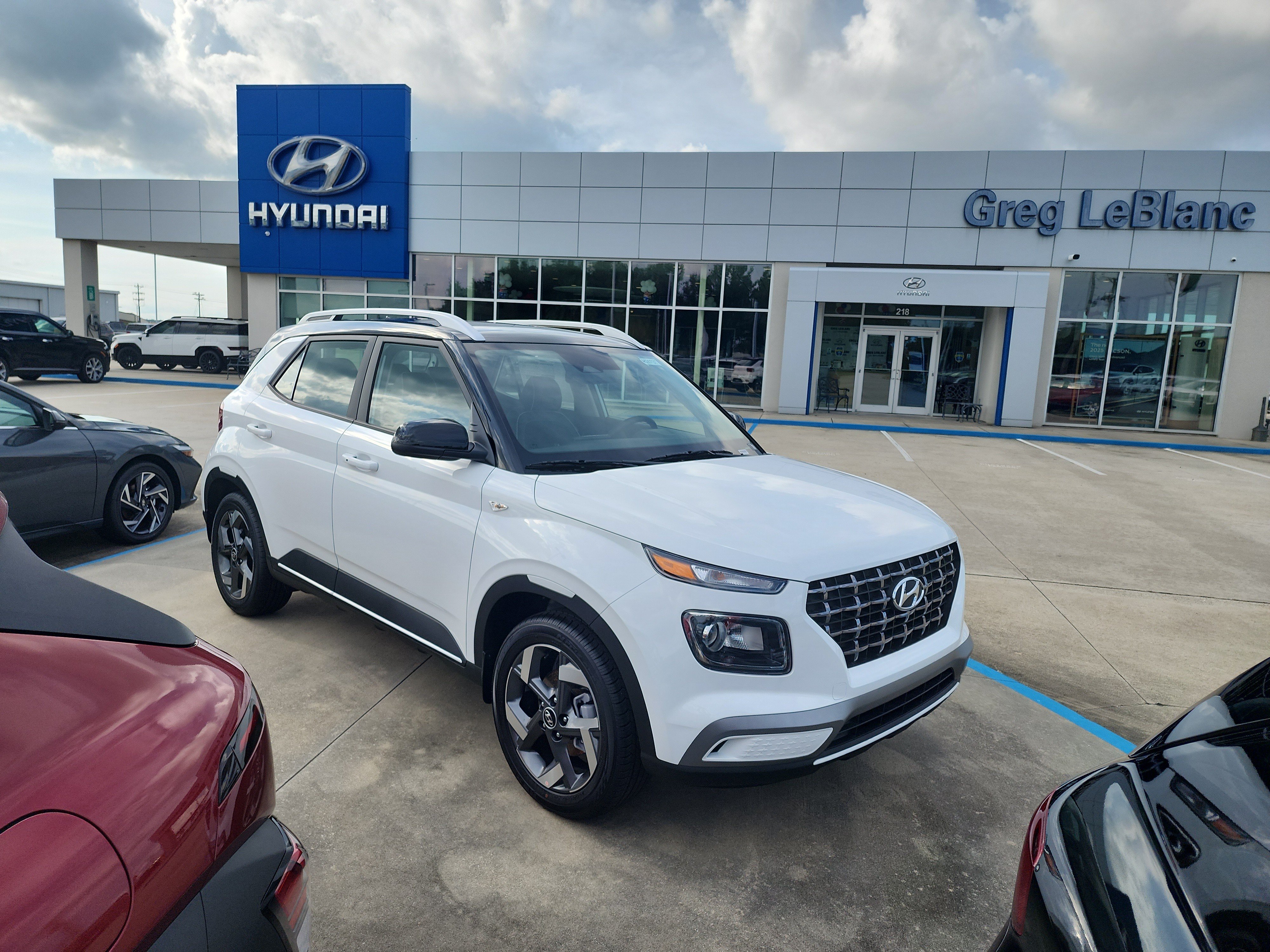 New 2026 Hyundai Venue SEL FWD image 1