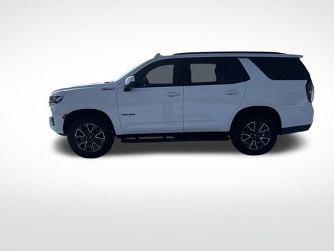 Used 2022 Chevrolet Tahoe Z71 image 2