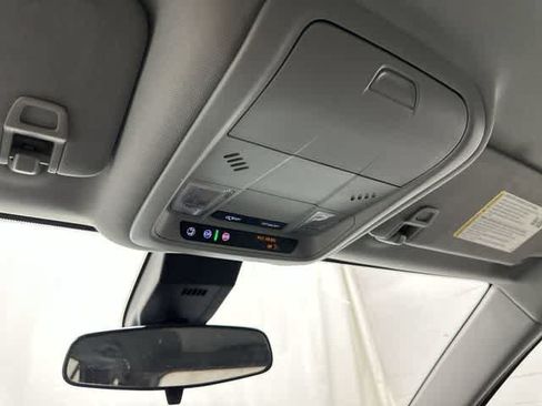 Used 2023 Chevrolet Equinox LT FWD image 21