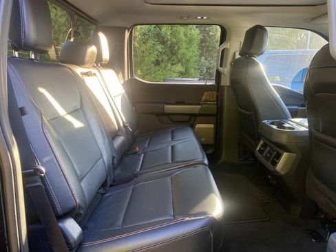Used 2024 Ford F250 Lariat w/ Sport Appearance Package AWD/4WD image 34