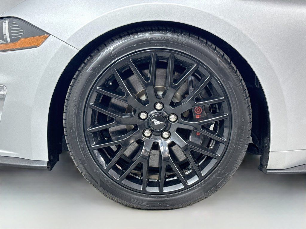 Used 2019 Ford Mustang GT w/ GT Performance Package RWD image 11