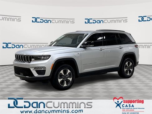 Used 2025 Jeep Grand Cherokee Limited 4xe image 1