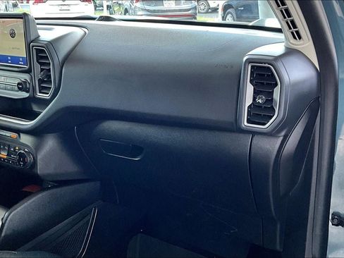 Used 2022 Ford Bronco Sport Outer Banks w/ Tech Package image 16