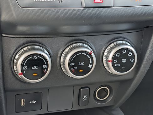Used 2025 Mitsubishi Outlander Sport ES AWD/4WD image 23