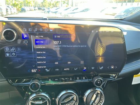 New 2025 Chevrolet Blazer EV LT image 13