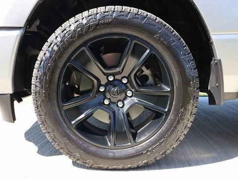 Used 2021 RAM 1500 Big Horn image 28