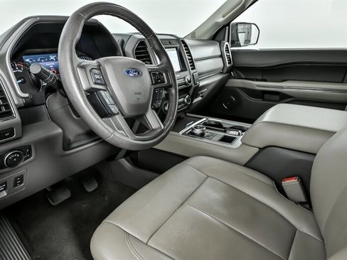 Used 2019 Ford Expedition XLT w/ Equipment Group 202A image 17