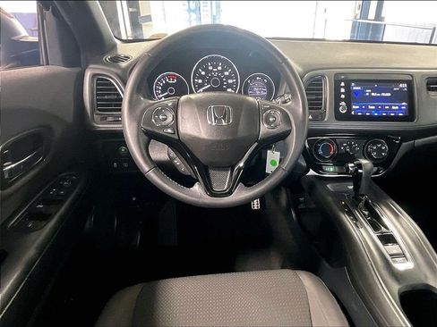 Used 2019 Honda HR-V Sport image 17