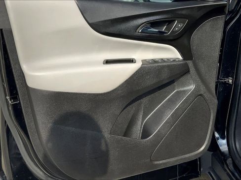 Certified 2024 Chevrolet Equinox LS image 19