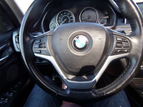 Used 2016 BMW X5 xDrive50i w/ Dynamic Handling Package image 45