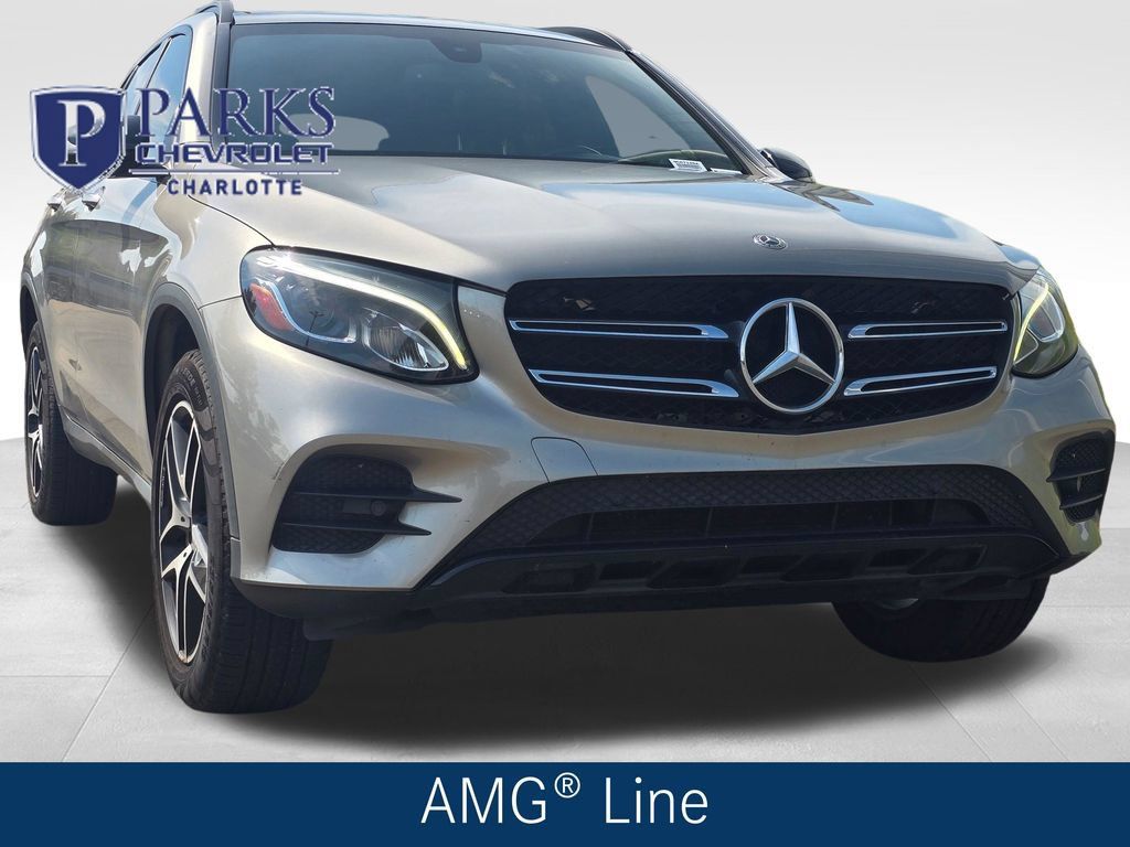 Used 2019 Mercedes-Benz GLC 300 4MATIC image 1