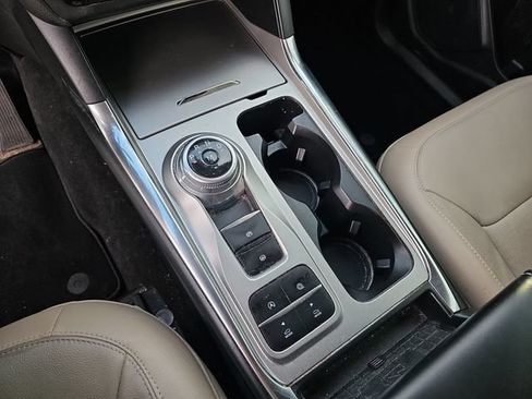 Certified 2020 Ford Explorer Limited RWD image 29
