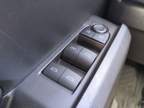 Used 2024 GMC Canyon Elevation RWD image 27