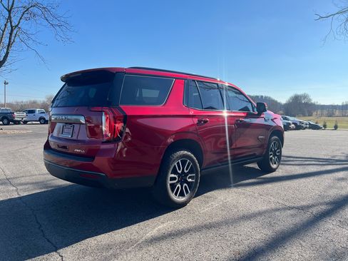 Used 2021 GMC Yukon AT4 w/ AT4 Premium Package image 4