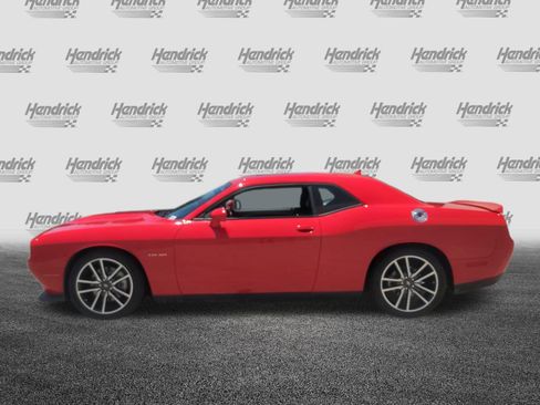 Used 2022 Dodge Challenger R/T w/ Plus Package RWD image 7