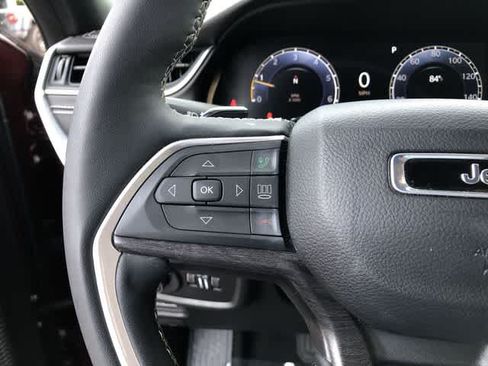 Certified 2024 Jeep Grand Cherokee L Limited w/ Black Appearance Package AWD/4WD image 20