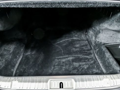 Used 2020 Rolls-Royce Wraith image 16