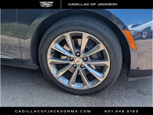 Used 2013 Cadillac XTS Premium FWD image 4