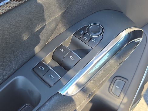 New 2026 Chevrolet Traverse High Country w/ LPO, Floor Liner Package image 20