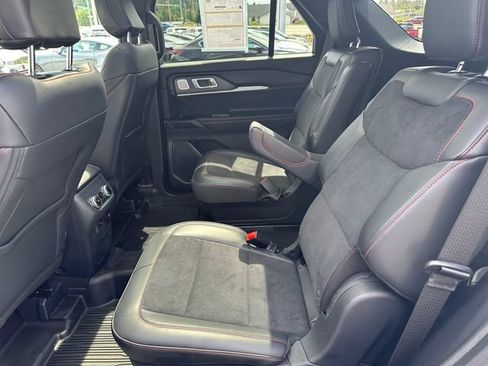 Certified 2025 Ford Explorer ST AWD/4WD image 20