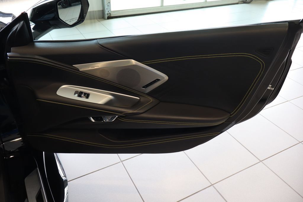 Used 2023 Chevrolet Corvette Z06 RWD image 29