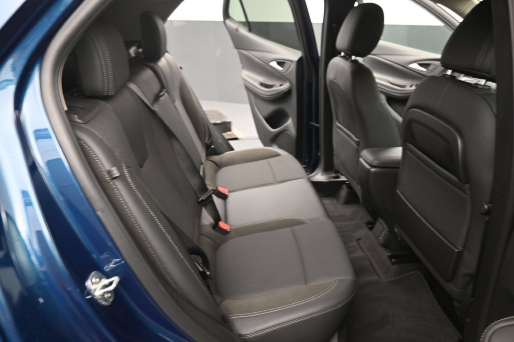 Used 2020 Buick Encore GX Select w/ Advanced Technology Package FWD image 17