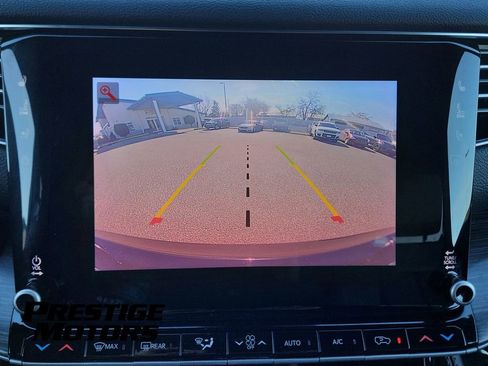 Used 2024 Jeep Wagoneer L Series II w/ Flexible Seating Group image 12