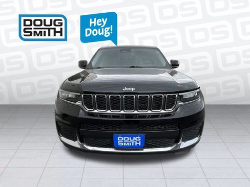 Certified 2024 Jeep Grand Cherokee L Laredo w/ Luxury Tech Group I AWD/4WD image 2