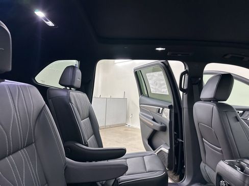 New 2026 Buick Enclave Avenir w/ Super Cruise Package AWD/4WD image 21