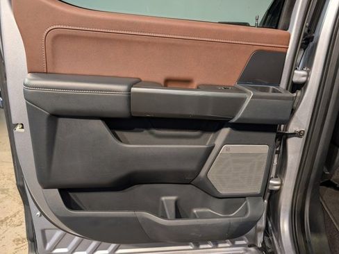 Used 2022 Ford F150 Lariat w/ Max Trailer Tow Package image 22