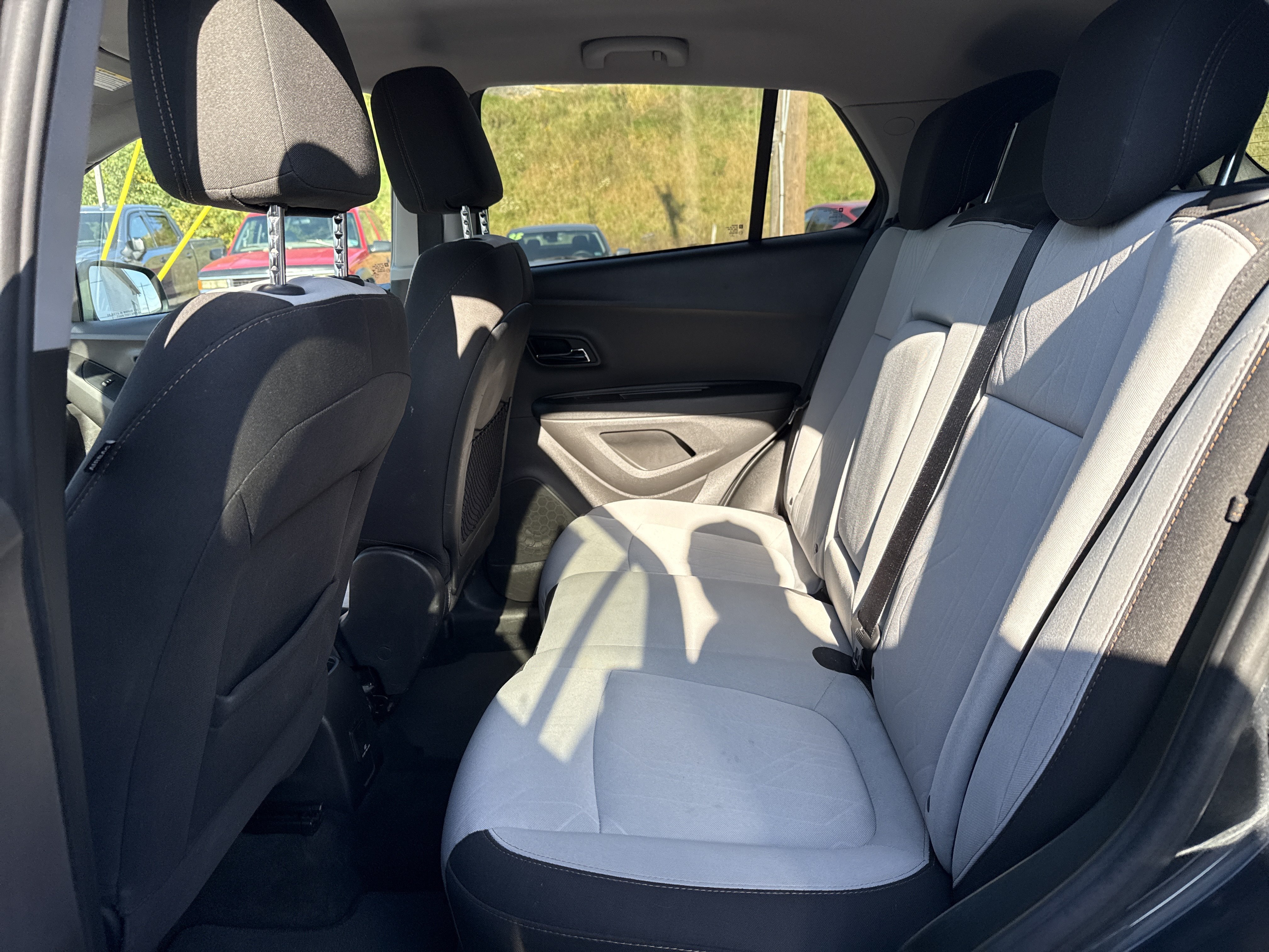 Used 2017 Chevrolet Trax LT AWD/4WD image 13