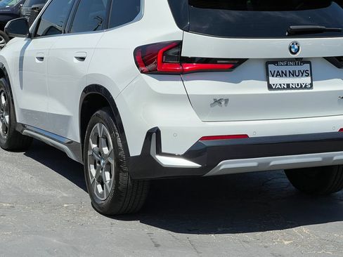 Used 2024 BMW X1 xDrive28i AWD/4WD image 5