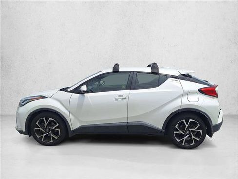 Used 2020 Toyota C-HR XLE FWD image 8