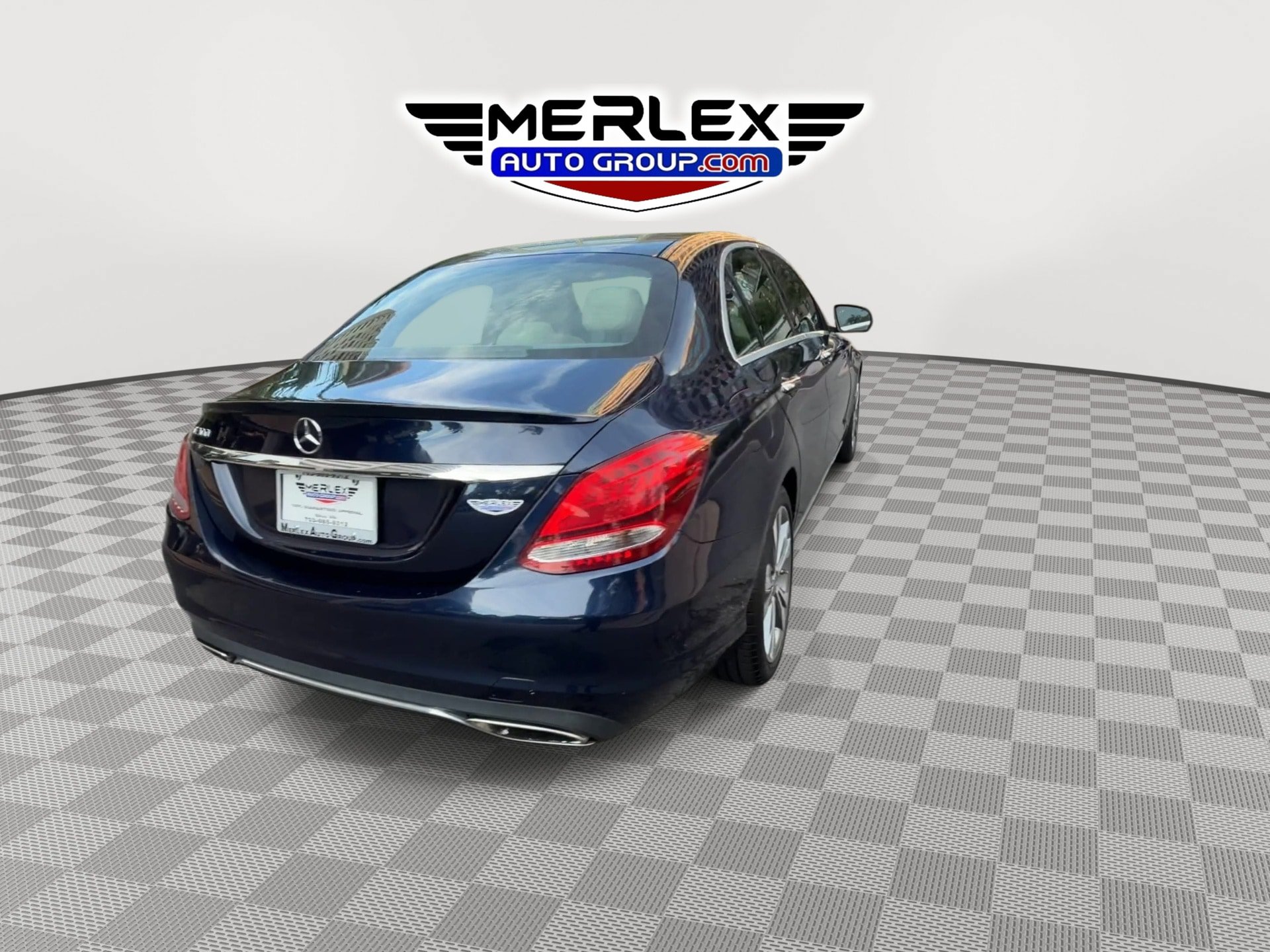 Used 2018 Mercedes-Benz C 300 Sedan w/ Premium Package image 7