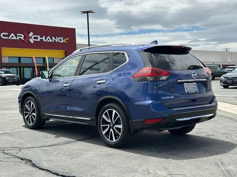 Used 2018 Nissan Rogue SL w/ Premium Package FWD image 5