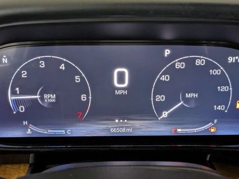 Certified 2022 Jeep Grand Wagoneer Series III w/ Rear Seat Video Group 1 AWD/4WD image 30