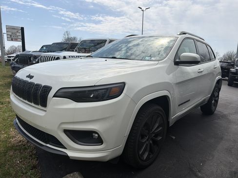 Used 2019 Jeep Cherokee High Altitude AWD/4WD image 3